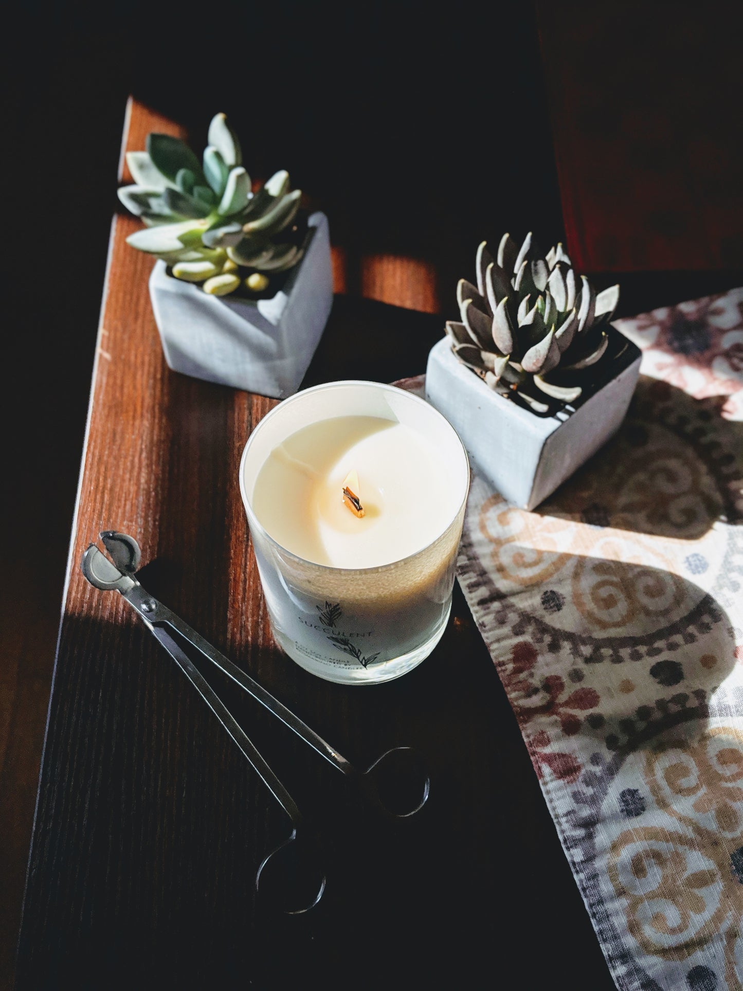 Succulent Refillable Wood Wick Candle